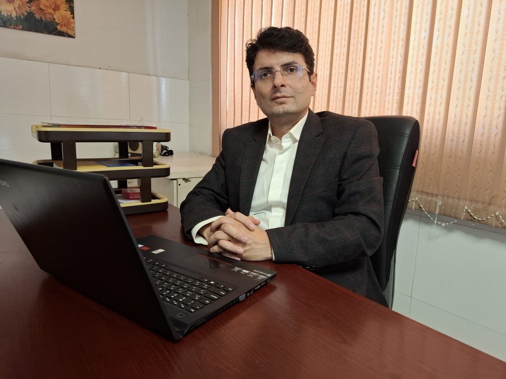 Dr. Ali Hosseinnezhad